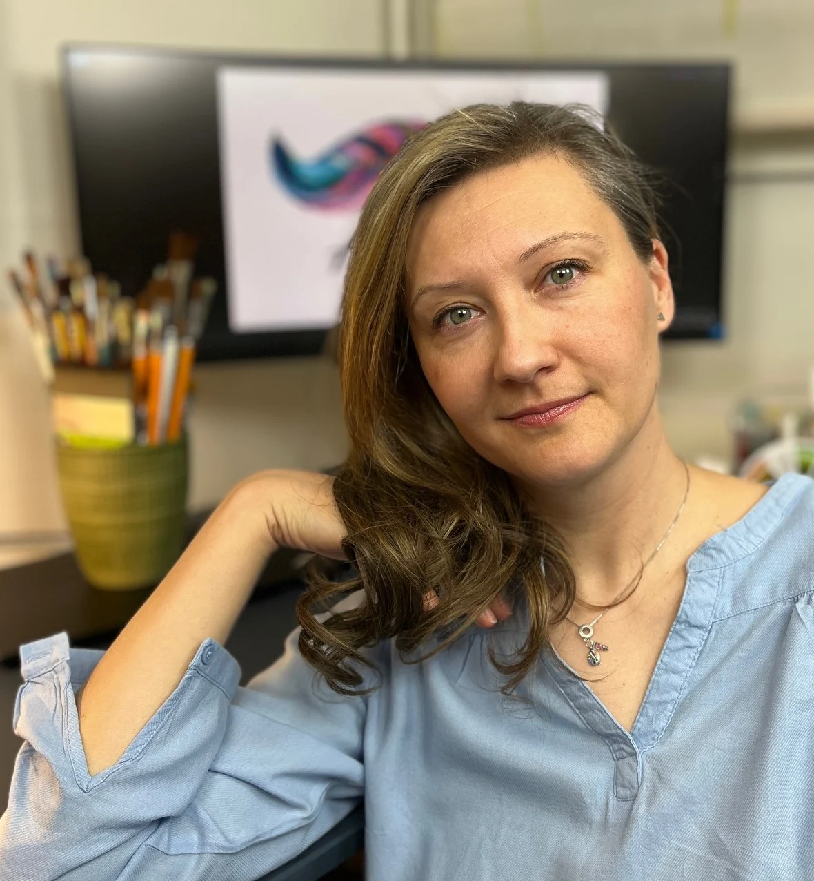 Adela Ganj, Artist